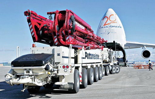 一个月了,最大<em>混凝土泵车</em>运日本 准备封石棺