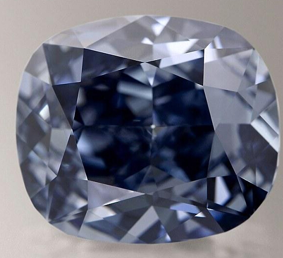 关于12克拉蓝钻将成全球最贵宝石的信息